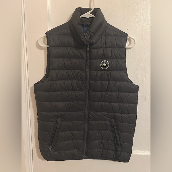 Abercrombie & Fitch Grey Down-filled Puffer Vest Kids XL/16 Fits up to Women Med - Picture 1 of 5